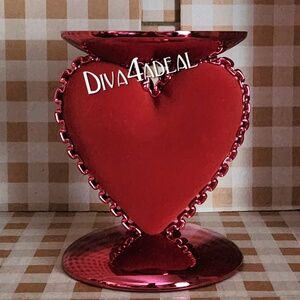 New! Bath & Body Works RUFFLED HEART CUSHION Pedestal 3-Wick Candle Holder